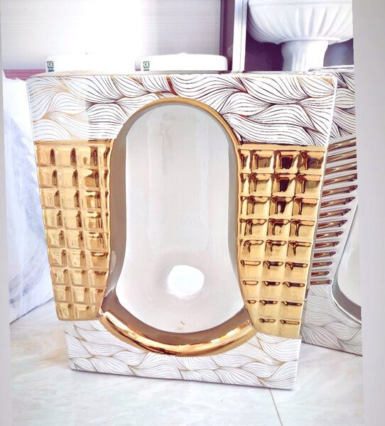سنگ توالت تزیینی طلایی کوتینگی در طرح و رنگ مختلف