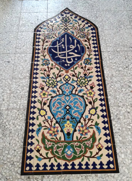 تابلوی کاشی مسجدی سنتی رنگ کرم 