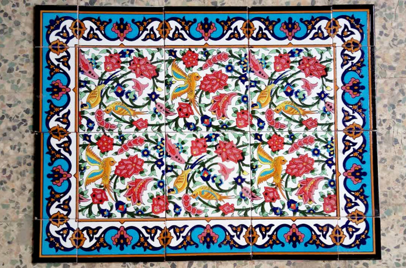 تابلوی کاشی سنتی هفت رنگ گل و مرغ 