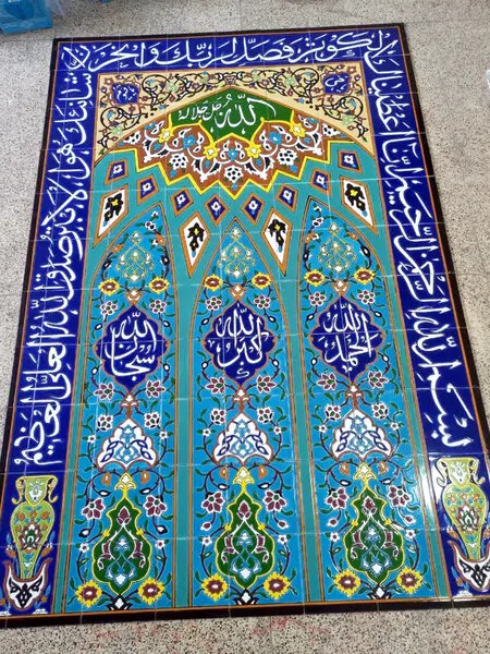 کاشی محراب مسجد دیواری