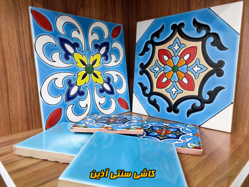 کاشی فیروزه ای سنتی ظرحدار